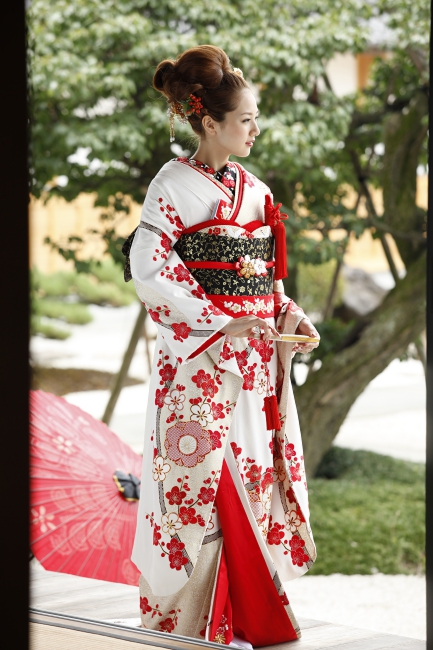 岐阜県可児市・大垣市　ミスロージィ｜ブライダル衣装ドレス・成人式・753のレンタル衣装・撮影はミスロージィへ