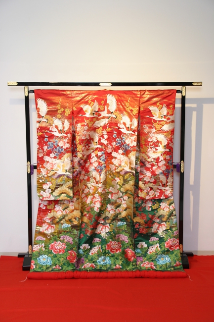 岐阜県可児市・大垣市　ミスロージィ｜ブライダル衣装ドレス・成人式・753のレンタル衣装・撮影はミスロージィへ