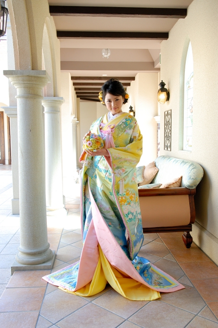 岐阜県可児市・大垣市　ミスロージィ｜ブライダル衣装ドレス・成人式・753のレンタル衣装・撮影はミスロージィへ