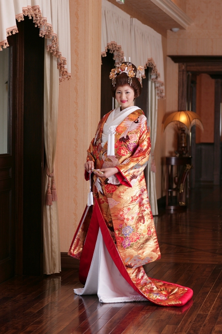 岐阜県可児市・大垣市　ミスロージィ｜ブライダル衣装ドレス・成人式・753のレンタル衣装・撮影はミスロージィへ