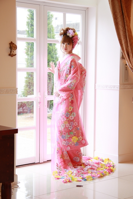 岐阜県可児市・大垣市　ミスロージィ｜ブライダル衣装ドレス・成人式・753のレンタル衣装・撮影はミスロージィへ