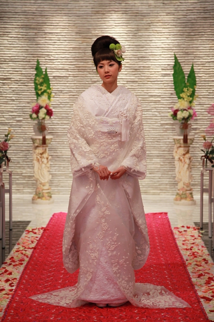 岐阜県可児市・大垣市　ミスロージィ｜ブライダル衣装ドレス・成人式・753のレンタル衣装・撮影はミスロージィへ