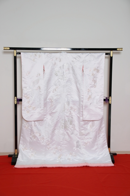 岐阜県可児市・大垣市　ミスロージィ｜ブライダル衣装ドレス・成人式・753のレンタル衣装・撮影はミスロージィへ