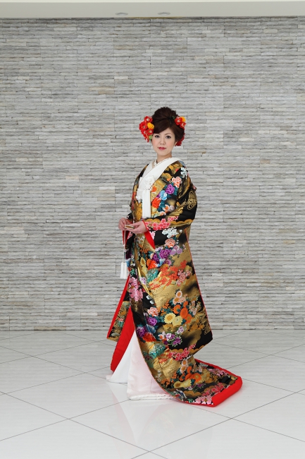 岐阜県可児市・大垣市　ミスロージィ｜ブライダル衣装ドレス・成人式・753のレンタル衣装・撮影はミスロージィへ