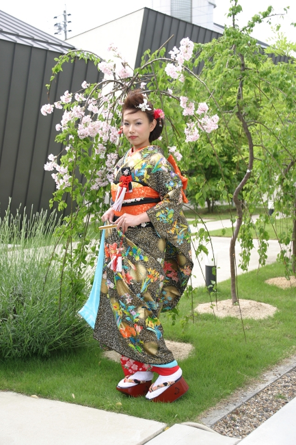 岐阜県可児市・大垣市　ミスロージィ｜ブライダル衣装ドレス・成人式・753のレンタル衣装・撮影はミスロージィへ