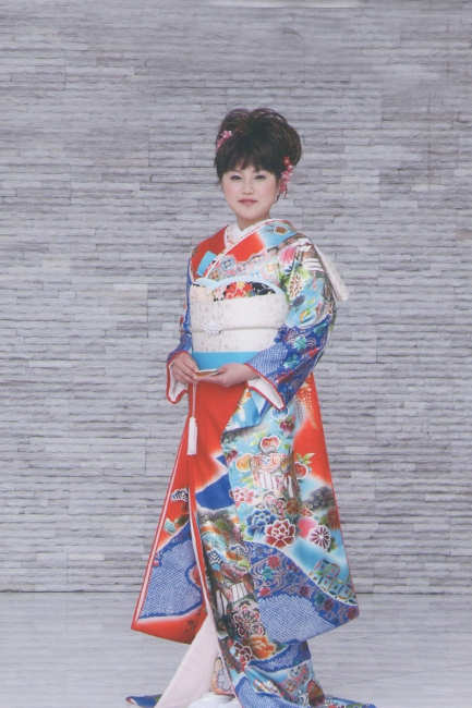 岐阜県可児市・大垣市　ミスロージィ｜ブライダル衣装ドレス・成人式・753のレンタル衣装・撮影はミスロージィへ