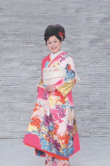 岐阜県可児市・大垣市　ミスロージィ｜ブライダル衣装ドレス・成人式・753のレンタル衣装・撮影はミスロージィへ