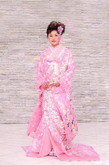 岐阜県可児市・大垣市　ミスロージィ｜ブライダル衣装ドレス・成人式・753のレンタル衣装・撮影はミスロージィへ